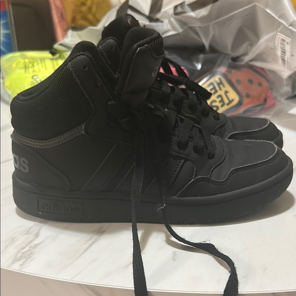 Adidas Hoops Mid 3.0 K Jr shoes black